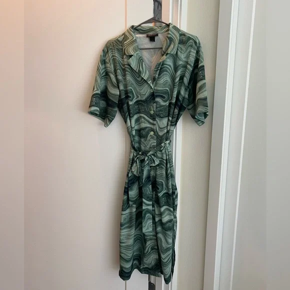Monkl Dresses | Green Swirl Midi Dress With Tie | Color: Green/White | Size: L | _Clairebyrd_'s Closet Monkl Dresses | Green Swirl Midi Dress With Tie | Color: Green/White | Size: L | _Clairebyrd_'s Closet
